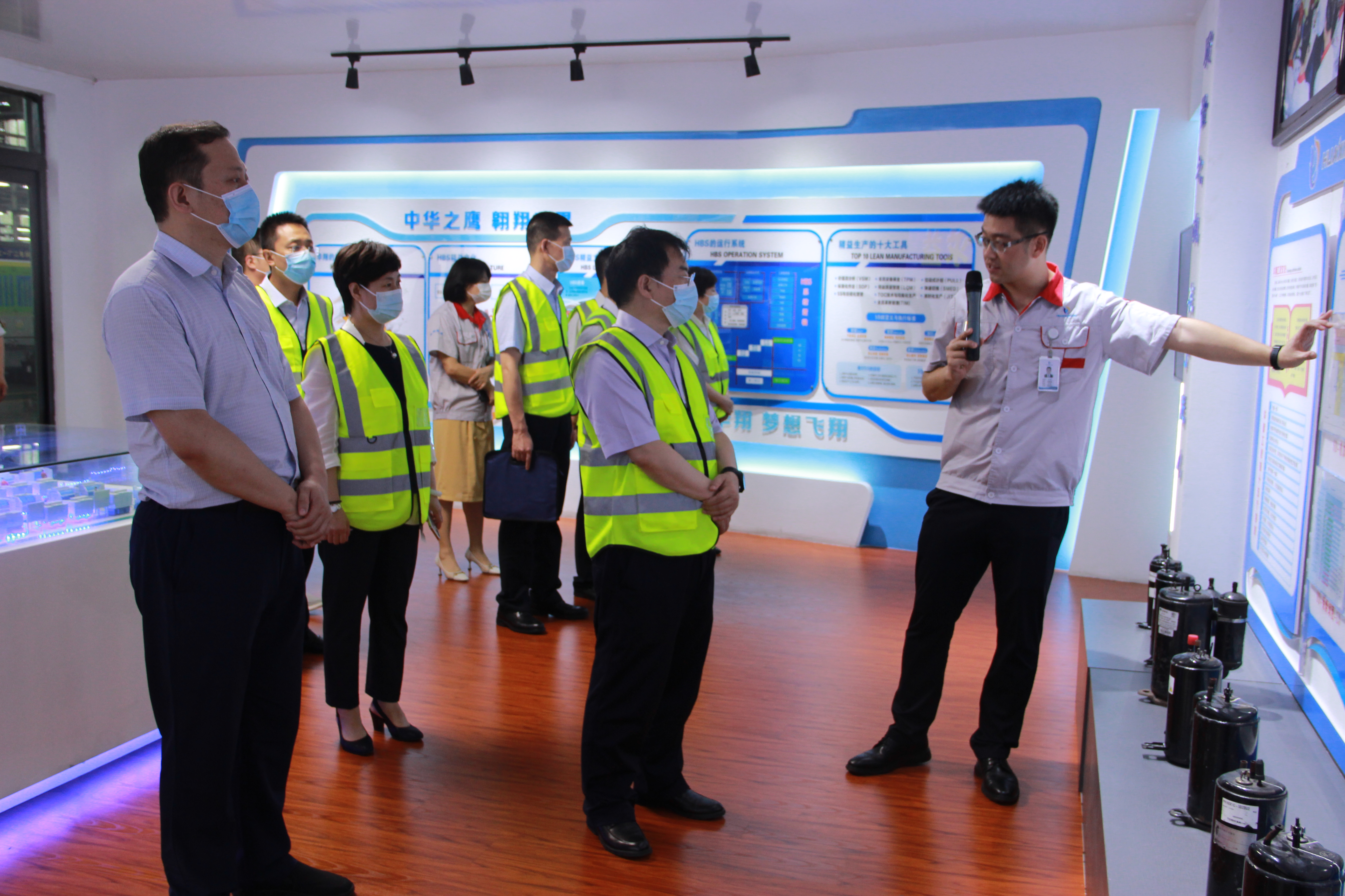 ����ɽ�������г���־�ҵ���EZPAYǮ���������ŵ���