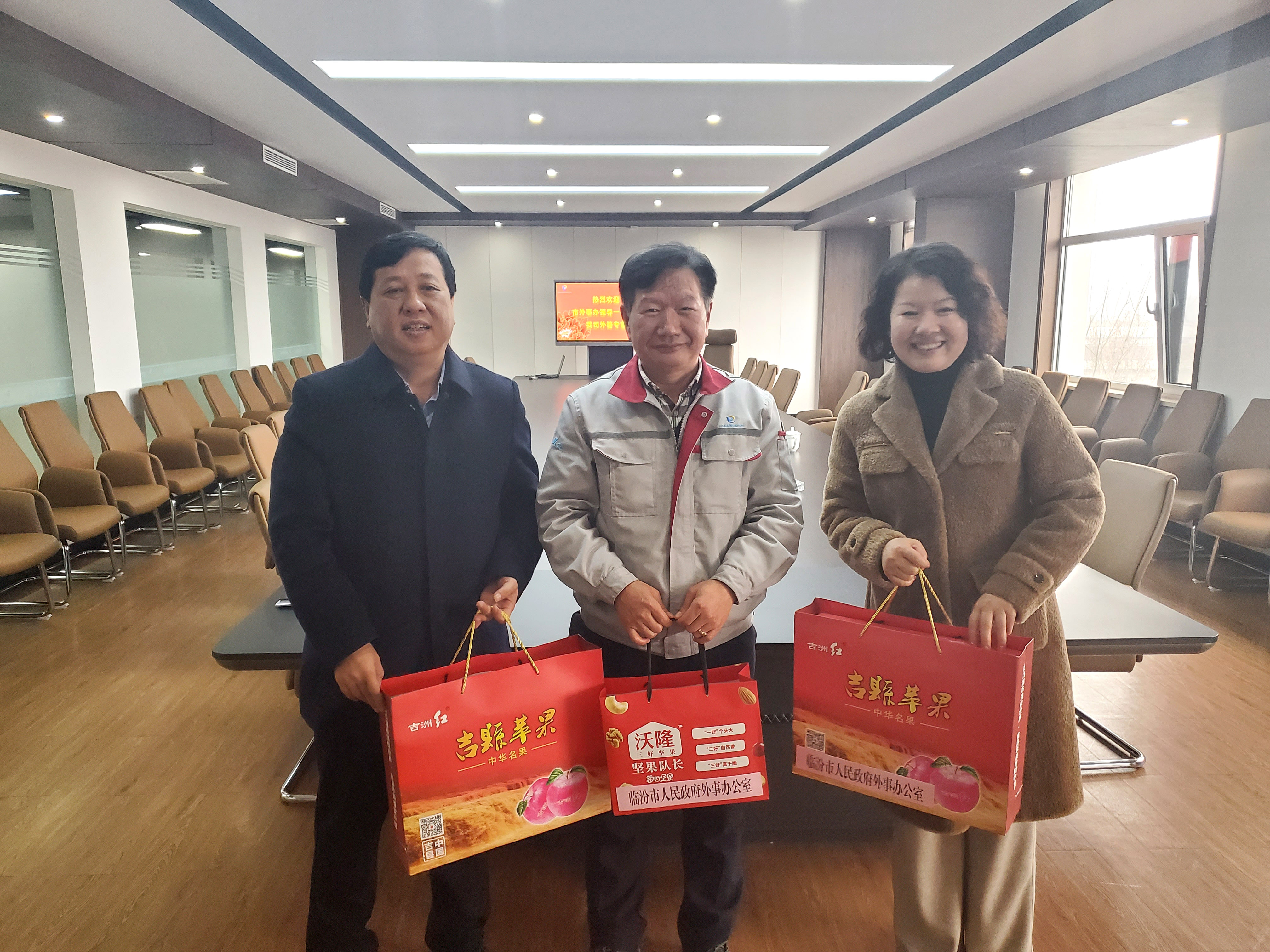 �����°���ݰ����˾ο���⼮ר��