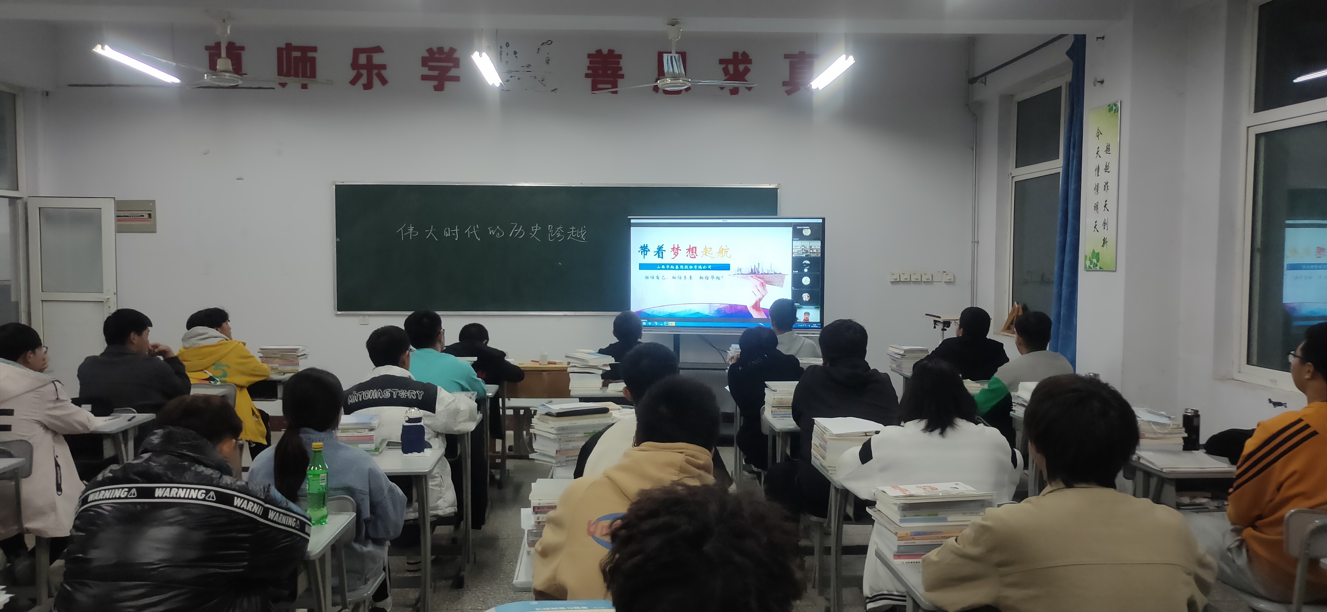 ������ں� ��ǿУ�����������ٷ�ְҵ����ѧԺEZPAYǮ������ѧԺ����2022����������������